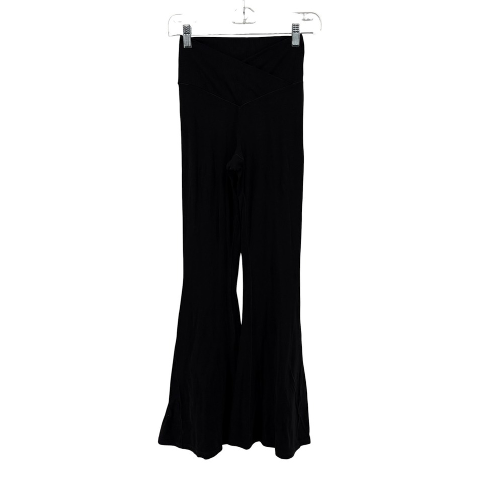 Aerie OFFLINE Real Me Crossover Rib Super Flare Leggings M Black Y2K